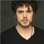 Doy clases a grupos pequeños de iniciación a teatro o Coach actoral a actores más avanzados